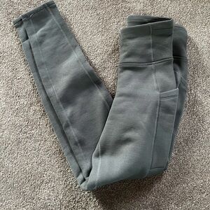 ATHLETA ALTITUDE STASH TIGHT IN POLARTEC POWER STRETCH LEGGINGS